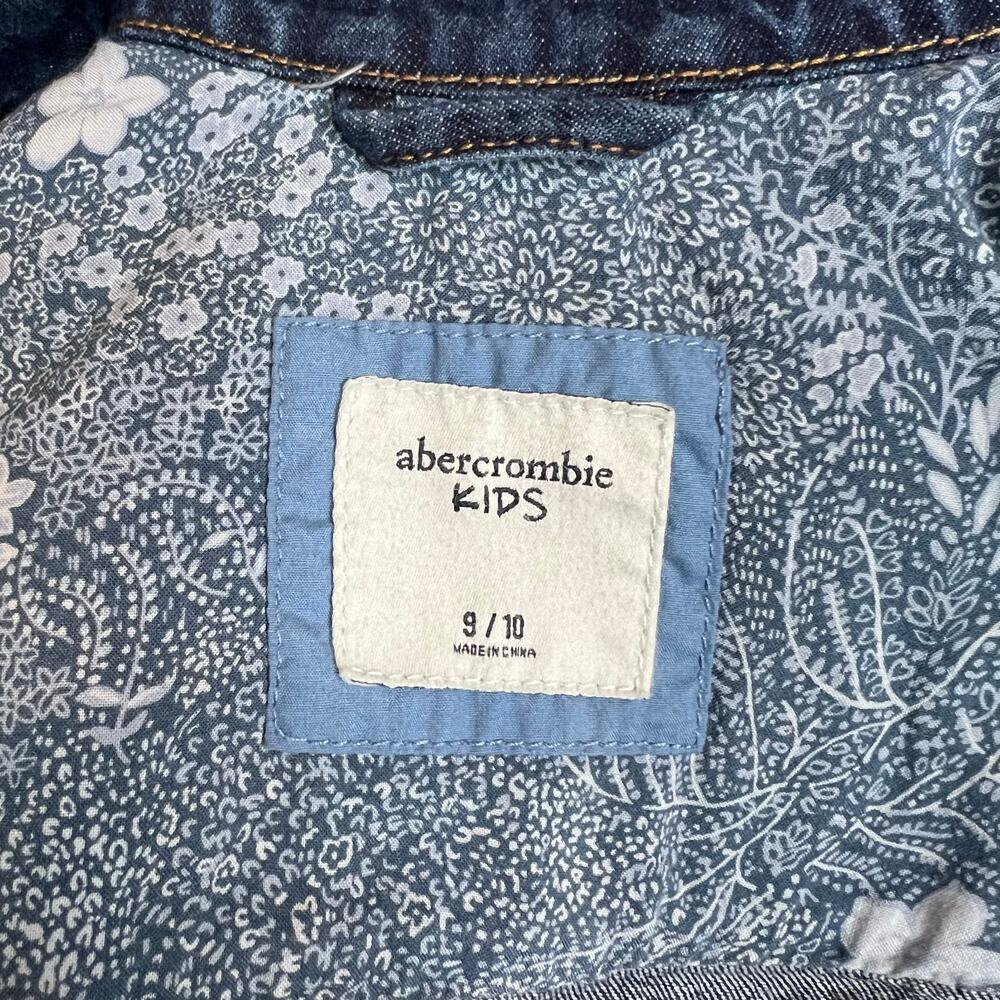 Abercrombie Kids Distressed Denim Jean Jacket Blue Trucker Style Big Girl 9/10 - Picture 6 of 7